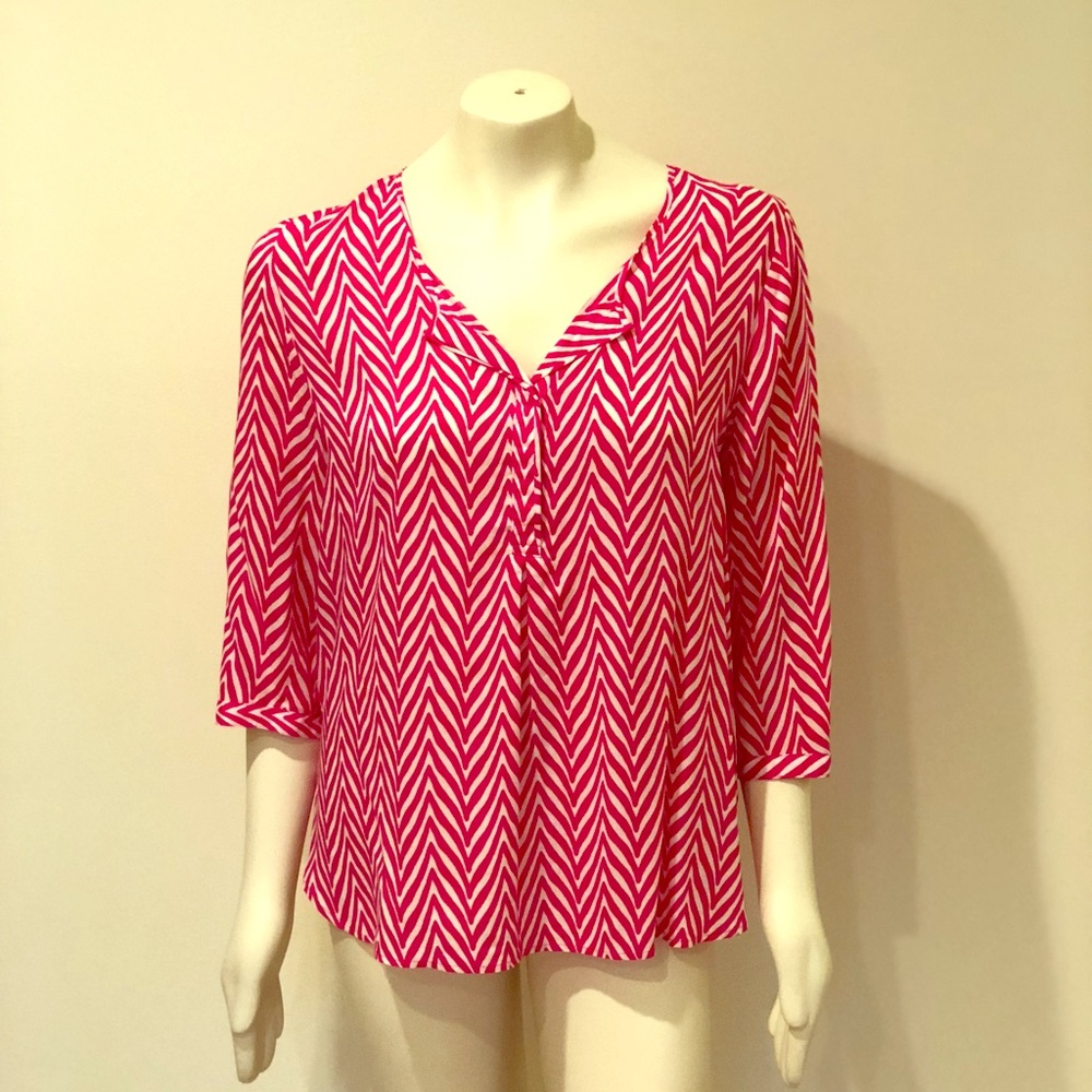 Stylus Ladies top. Hot pink & white striped large